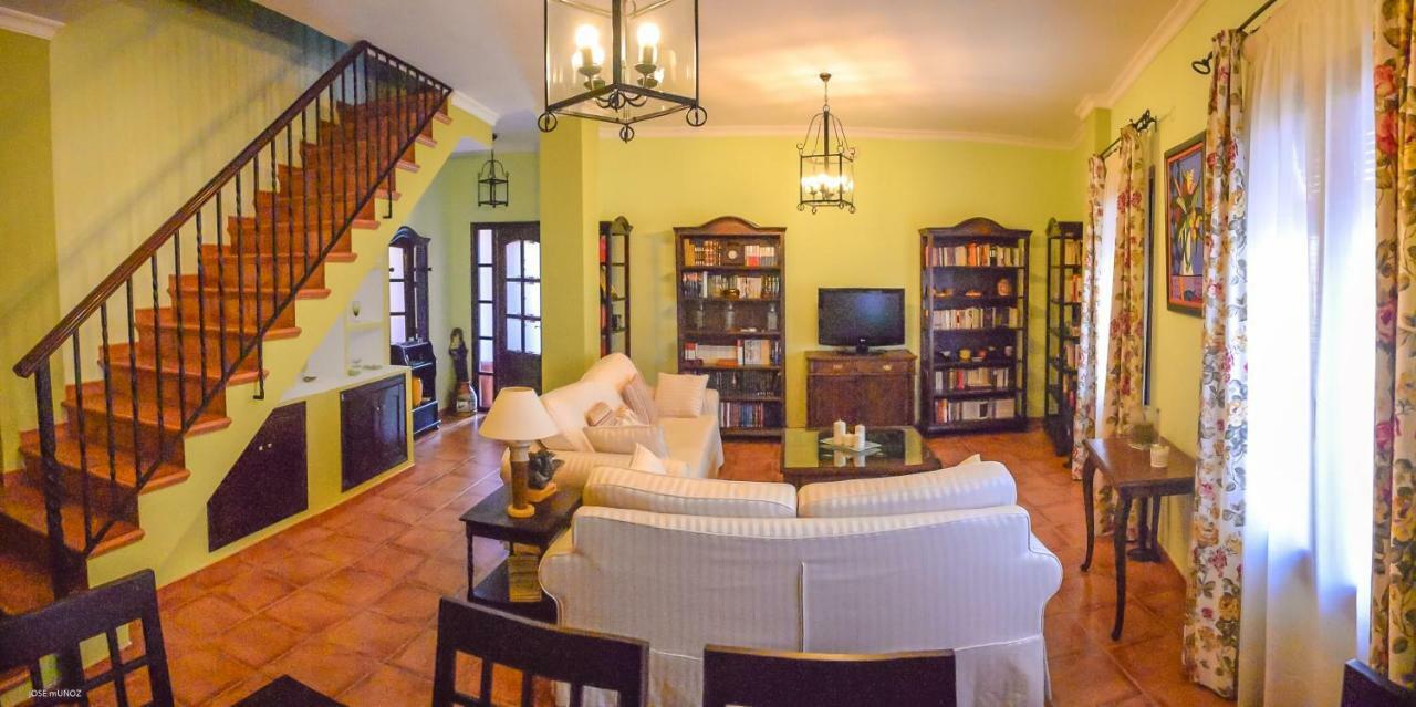 Casa Blancaflor Apartment Peñaflor Екстериор снимка